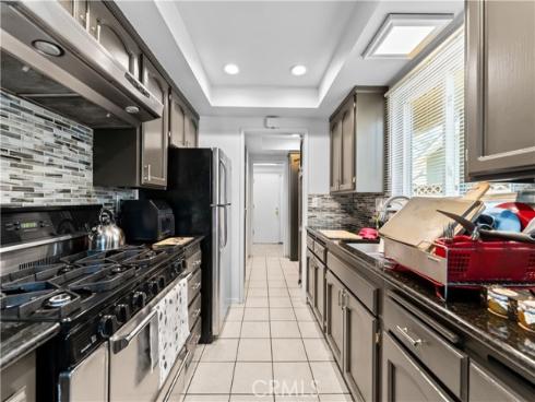 1467 W Southgate Avenue, Fullerton, CA