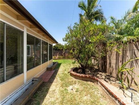 1467 W Southgate Avenue, Fullerton, CA