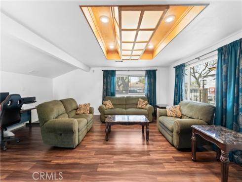 1467 W Southgate Avenue, Fullerton, CA