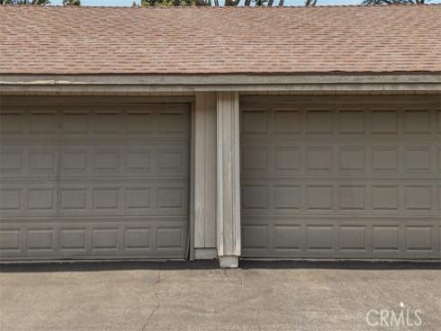 2220 E Chapman 51 Avenue, Fullerton, CA