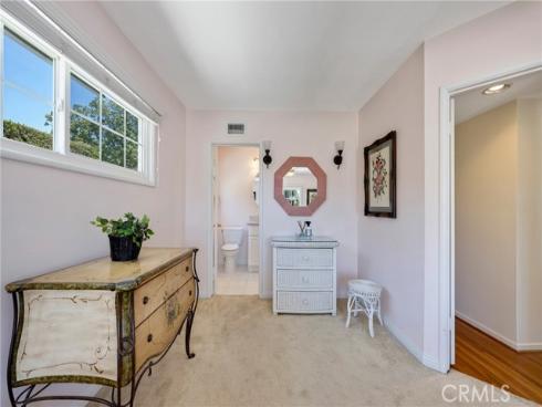 1113 Hollydale Drive, Fullerton, CA