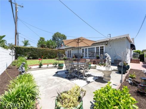 1113 Hollydale Drive, Fullerton, CA