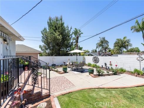 1113 Hollydale Drive, Fullerton, CA