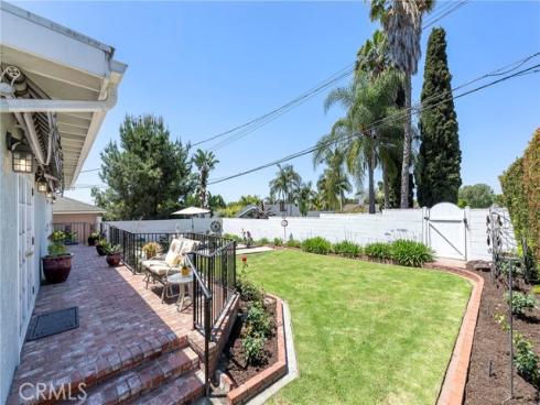 1113 Hollydale Drive, Fullerton, CA
