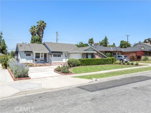 1113  Hollydale   Drive, Fullerton, CA