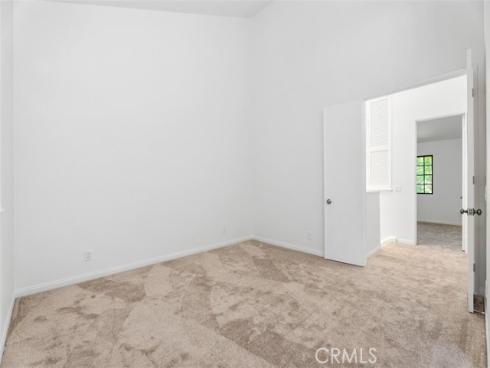 2220 E Chapman 12 Avenue, Fullerton, CA