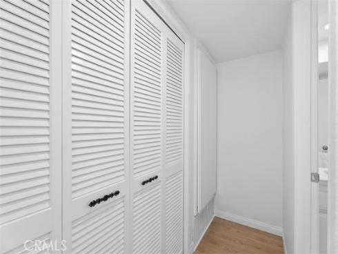 2220 E Chapman 12 Avenue, Fullerton, CA