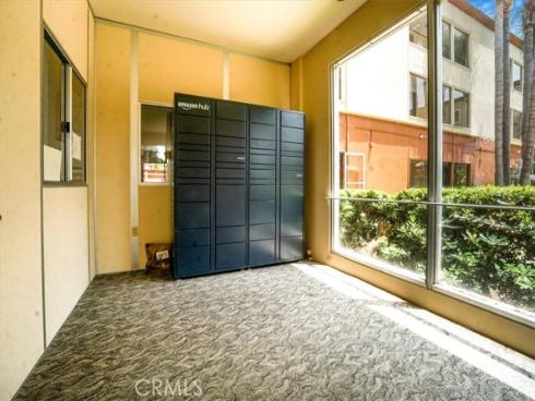 400 N Acacia  D16  Avenue, Fullerton, CA