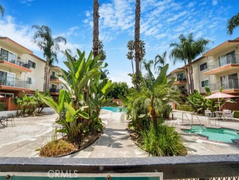 400 N Acacia D16 Avenue, Fullerton, CA