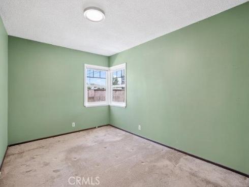 1501 W Baker Avenue, Fullerton, CA