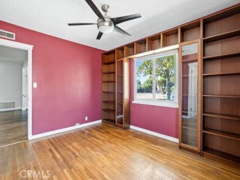 1501 W Baker Avenue, Fullerton, CA