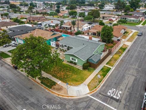 1501 W Baker Avenue, Fullerton, CA