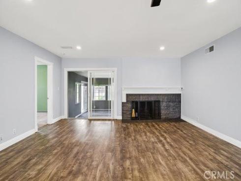 1501 W Baker Avenue, Fullerton, CA