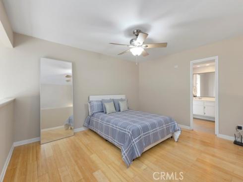 2410 W Orangethorpe 5 Avenue, Fullerton, CA