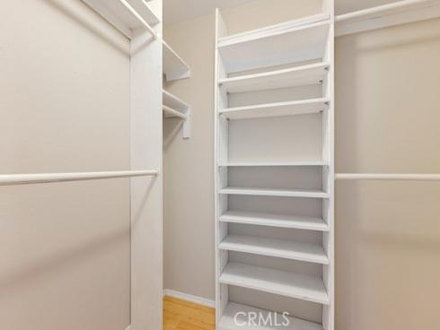 2410 W Orangethorpe 5 Avenue, Fullerton, CA