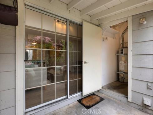 2410 W Orangethorpe 5 Avenue, Fullerton, CA