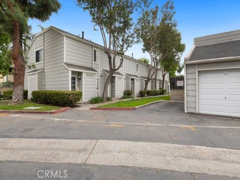 2410 W Orangethorpe 5 Avenue, Fullerton, CA