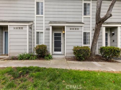 2410 W Orangethorpe 5 Avenue, Fullerton, CA