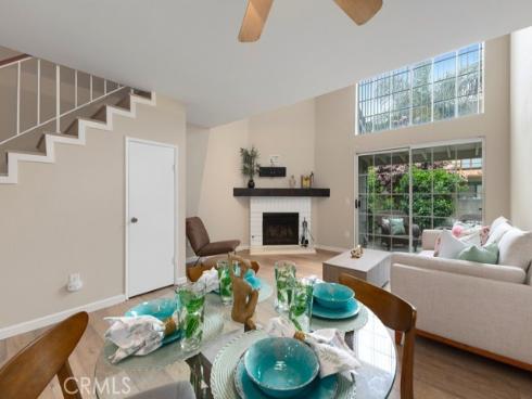 2410 W Orangethorpe 5 Avenue, Fullerton, CA