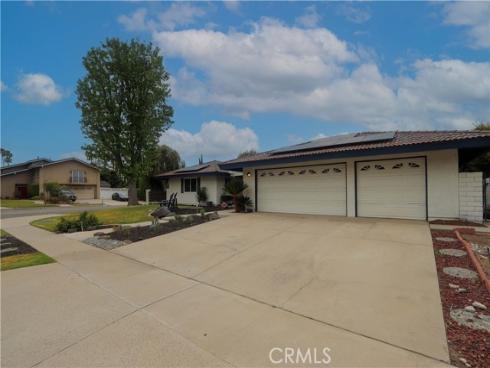 701 Las Riendas Drive, Fullerton, CA