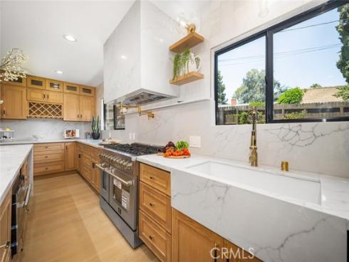 3209 Lakeknoll Drive , Fullerton, CA