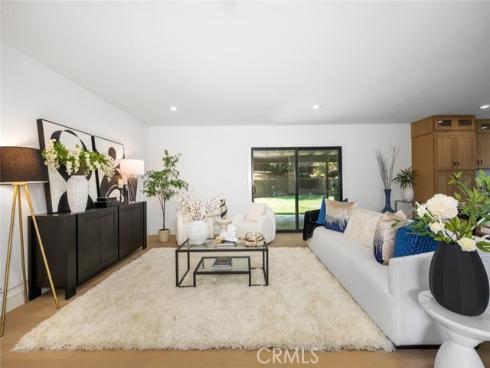 3209 Lakeknoll Drive , Fullerton, CA