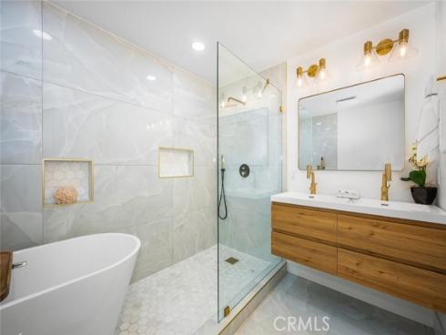 3209 Lakeknoll Drive , Fullerton, CA