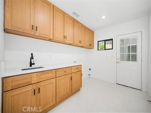 3209 Lakeknoll Drive , Fullerton, CA