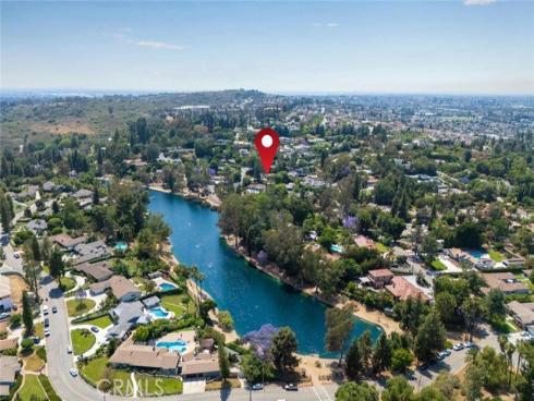 3209 Lakeknoll Drive , Fullerton, CA