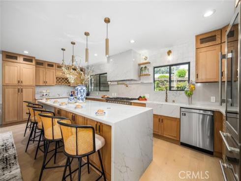 3209 Lakeknoll Drive , Fullerton, CA