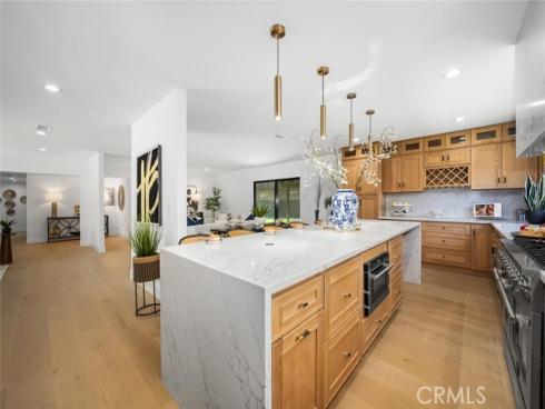 3209 Lakeknoll Drive , Fullerton, CA