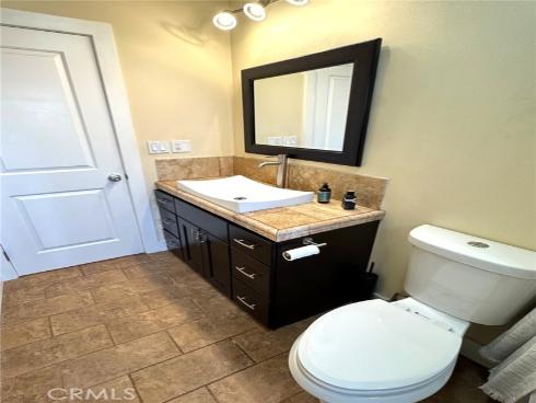 2404 W Oak Avenue, Fullerton, CA