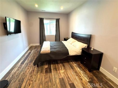 2404 W Oak Avenue, Fullerton, CA