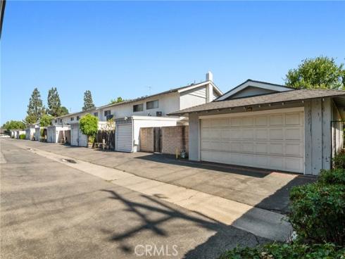 1260 N Placentia Avenue, Fullerton, CA