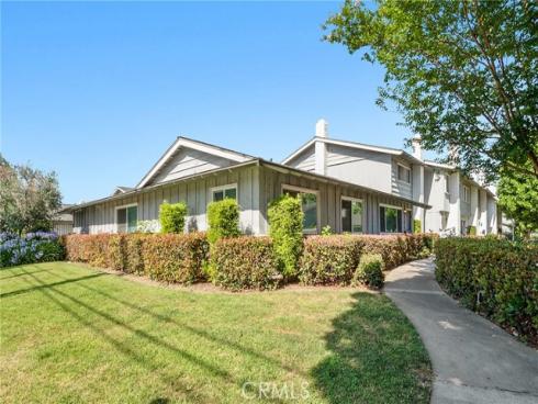 1260 N Placentia   Avenue, Fullerton, CA