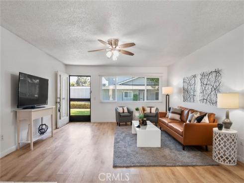 1260 N Placentia Avenue, Fullerton, CA