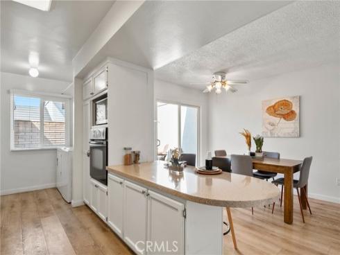 1260 N Placentia Avenue, Fullerton, CA