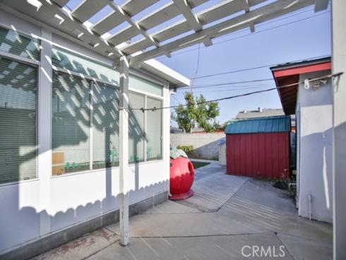 1918 W Orangethorpe Avenue, Fullerton, CA