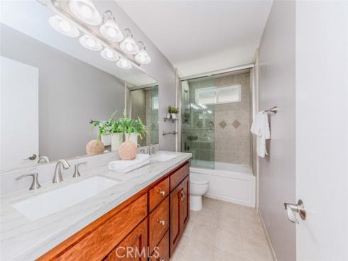 2771 Wyckersham Place , Fullerton, CA