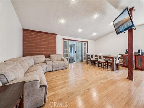 2148 W Houston Avenue, Fullerton, CA