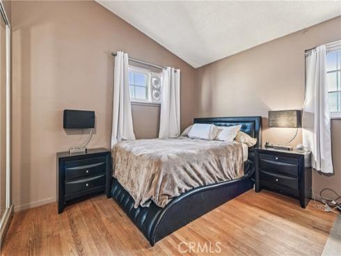 2148 W Houston Avenue, Fullerton, CA