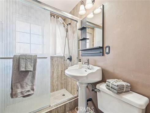 2148 W Houston Avenue, Fullerton, CA