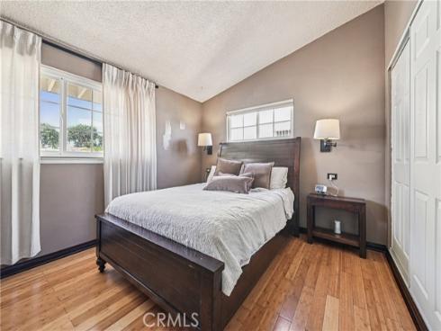 2148 W Houston Avenue, Fullerton, CA