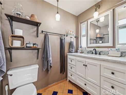 2148 W Houston Avenue, Fullerton, CA