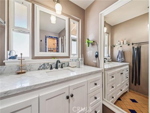 2148 W Houston Avenue, Fullerton, CA