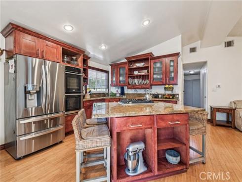 2148 W Houston Avenue, Fullerton, CA