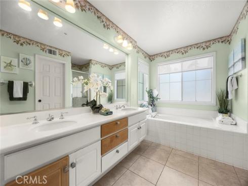 1320 Canterbury Lane, Fullerton, CA