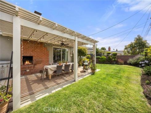 1642 W Woodcrest Avenue, Fullerton, CA