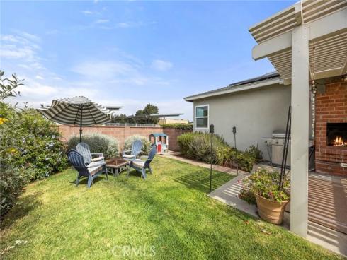 1642 W Woodcrest Avenue, Fullerton, CA