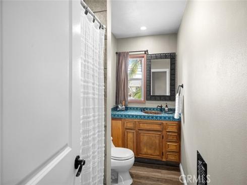 1113 N Raymond Avenue, Fullerton, CA